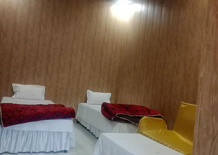 Kamla Utsav Grah